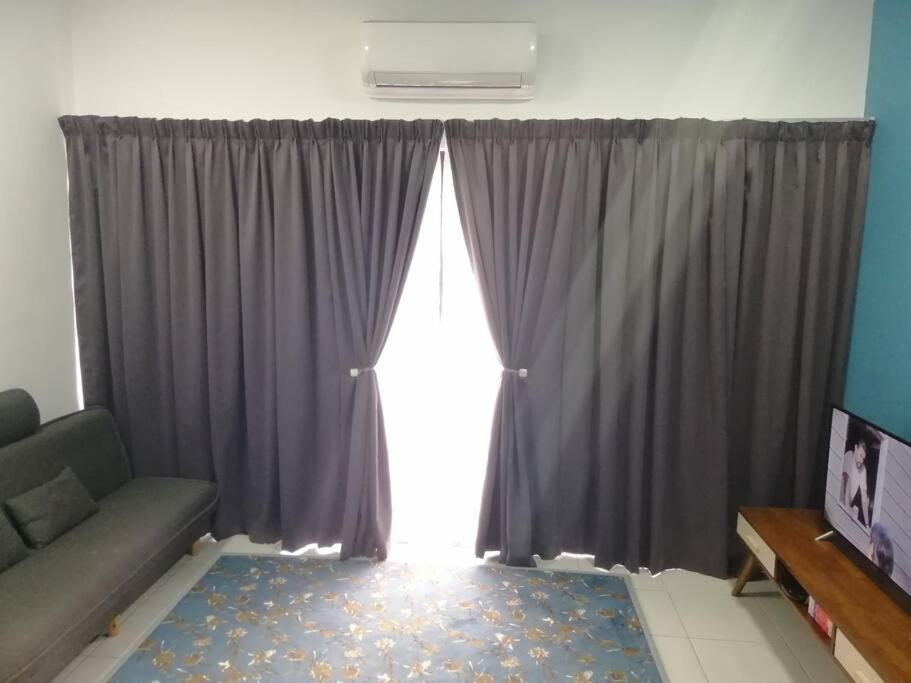 H&H Lovely Homestay In נילאי מראה חיצוני תמונה