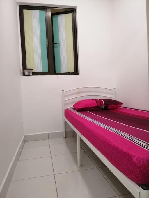 H&H Lovely Homestay In נילאי מראה חיצוני תמונה